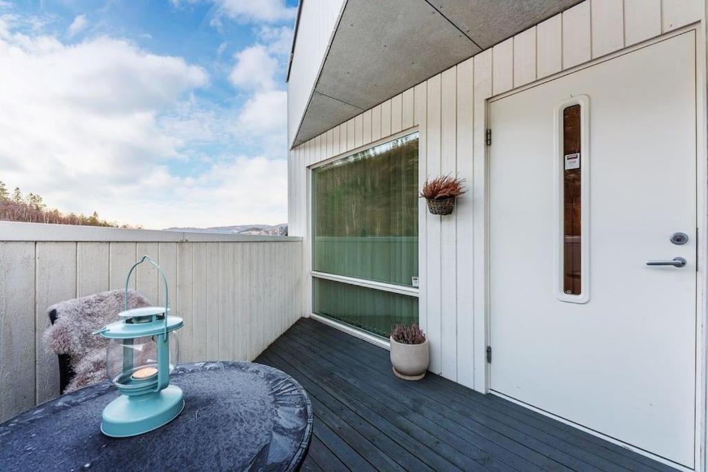 Stor Og Moderne Leilighet I Indre Arna Bergen Gratis Parkering!! Luaran gambar